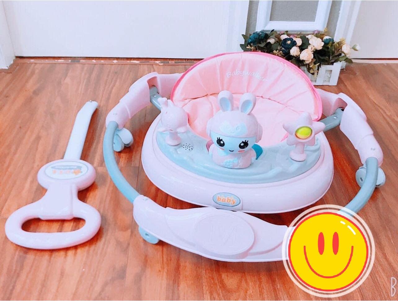 Xe tập đi cho bé - Xe tập đi có tay đẩy kèm đồ chơi và nhạc cho bé.