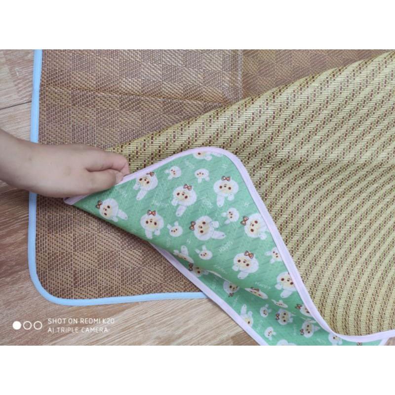 Chiếu điều hòa làm tù thân cây Lục Bình an toàn cho bé