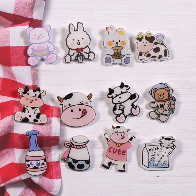 Sticker, phụ kiện, pin cài Balo, áo bò sữa siêu đáng yêu