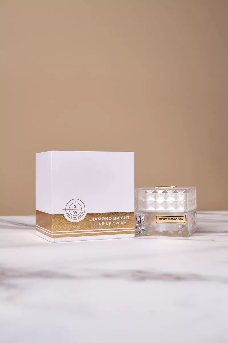 KEM DƯỠNG TRẮNG DA MẶT BAN ĐÊM DIAMOND BRIGHT TONE-UP CREAM THƯƠNG HIỆU SPOTLESS WHITE