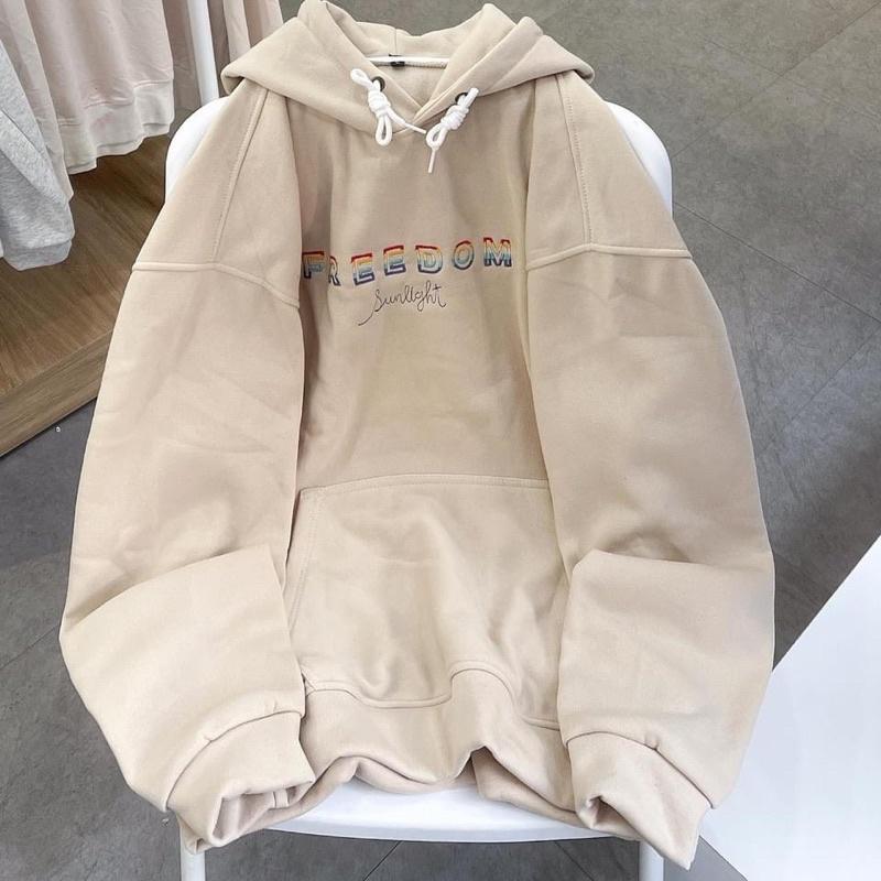 Áo Hoodie Nỉ Lót Bông form rộng chữ thêu FREEDOM màu kem unisex