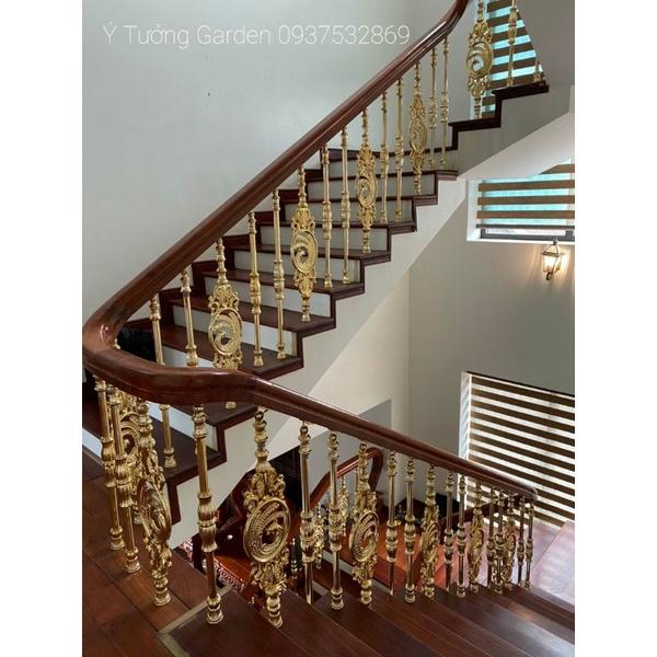 Trụ cầu thang nhôm đúc cổ điển( vàng 24k)