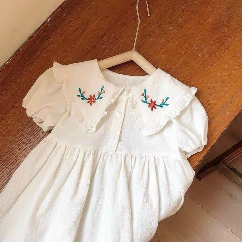 QC147 VÁY THÔ TRẮNG THÊU HOA