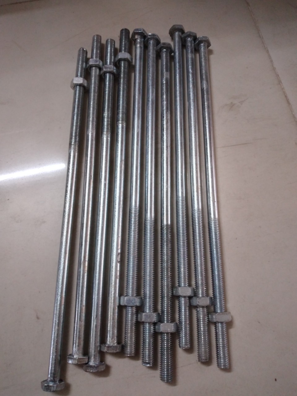 TY BULON TÁN 40 Để giằng mái nhà xưởng, Để treo thang máng cáp trong tòa nhà, Dùng trong lắp đặt hệ thống PCCC, cứu hỏa