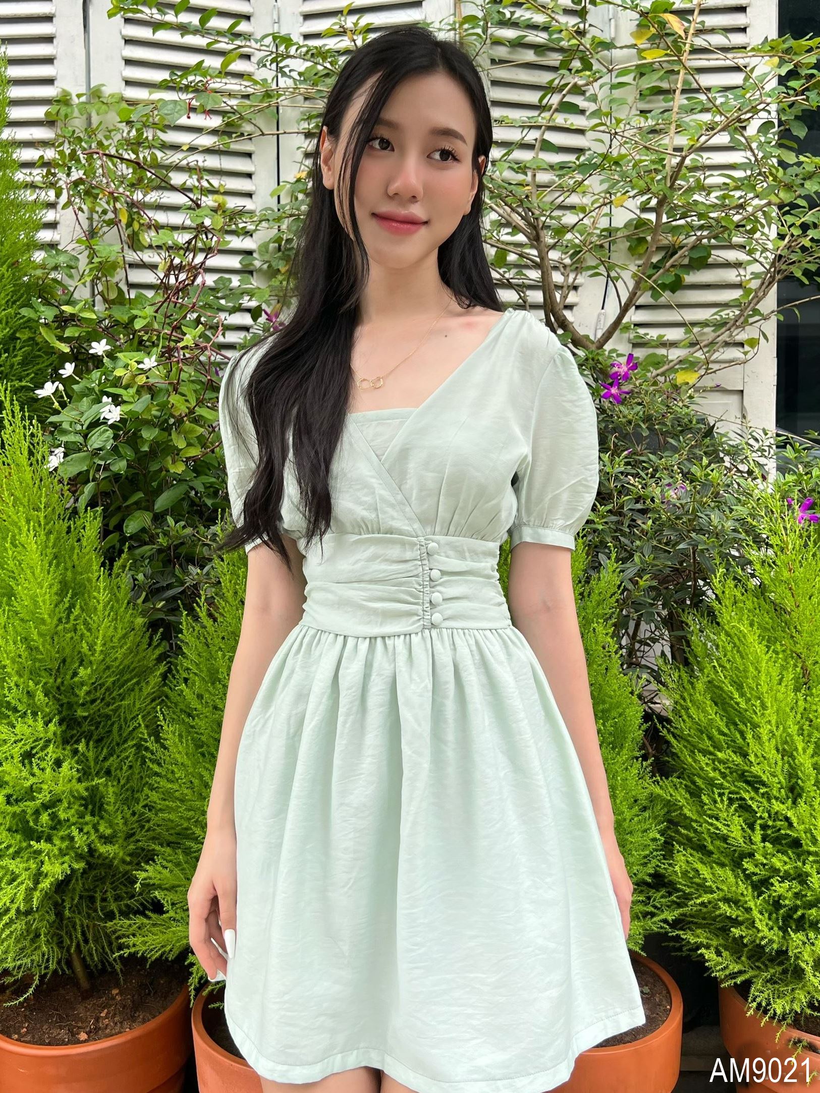Đầm xòe Nữ nhúng eo OvanMade AM9021