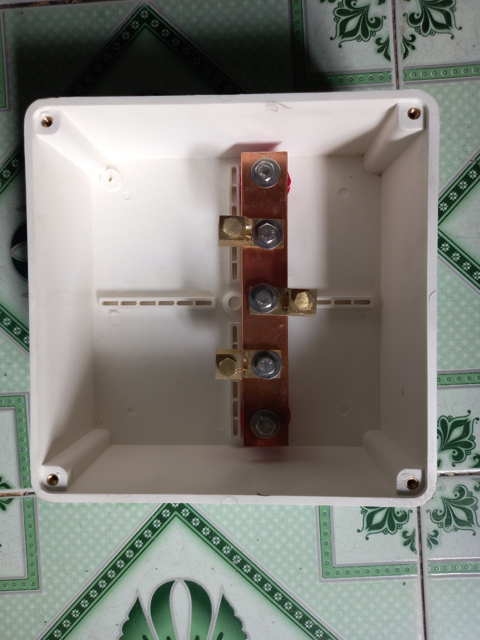 Hộp kiểm tra điện trở 200x200x50