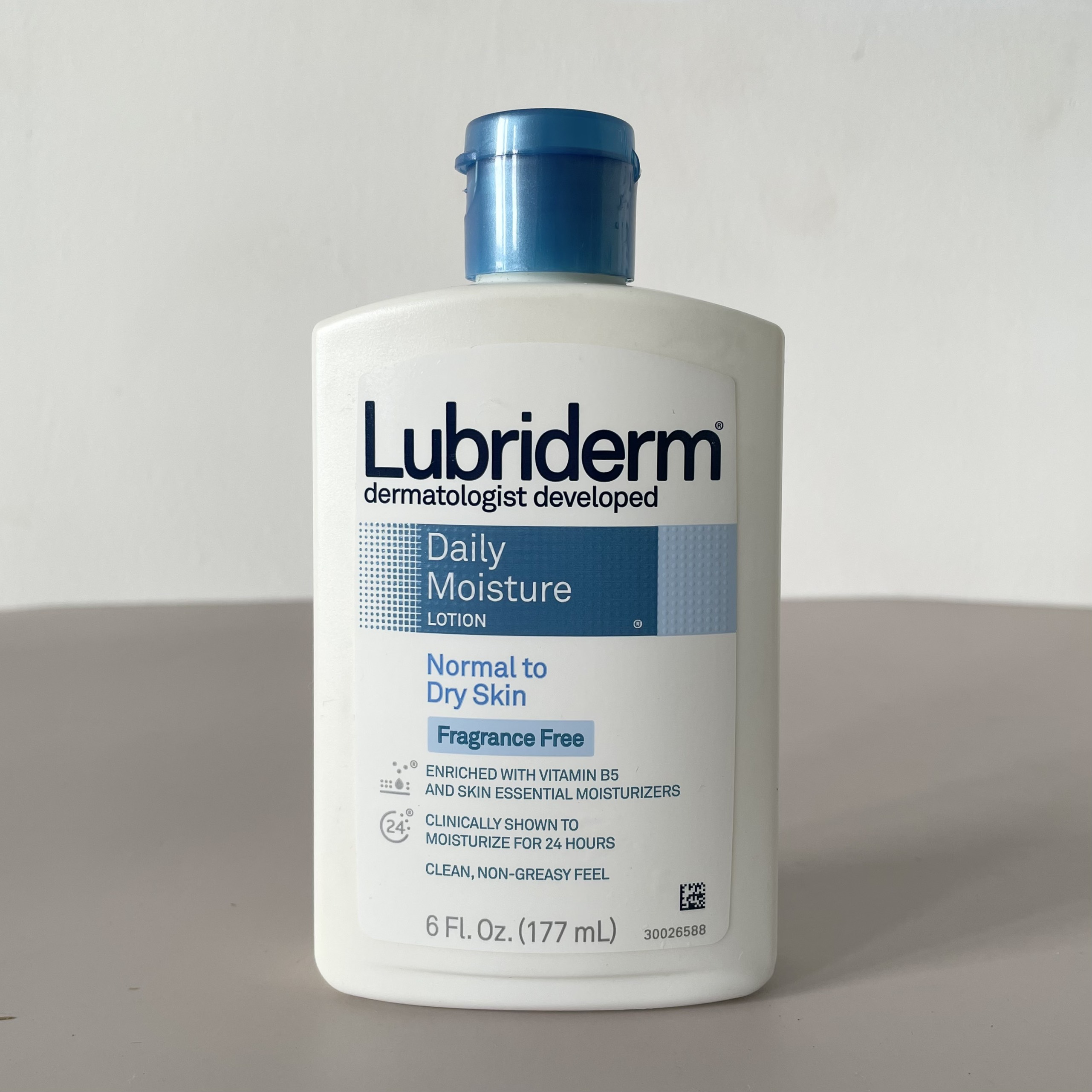 Sữa dưỡng thể Lubriderm Daily Moisture Lotion 177mL Nhập Mỹ