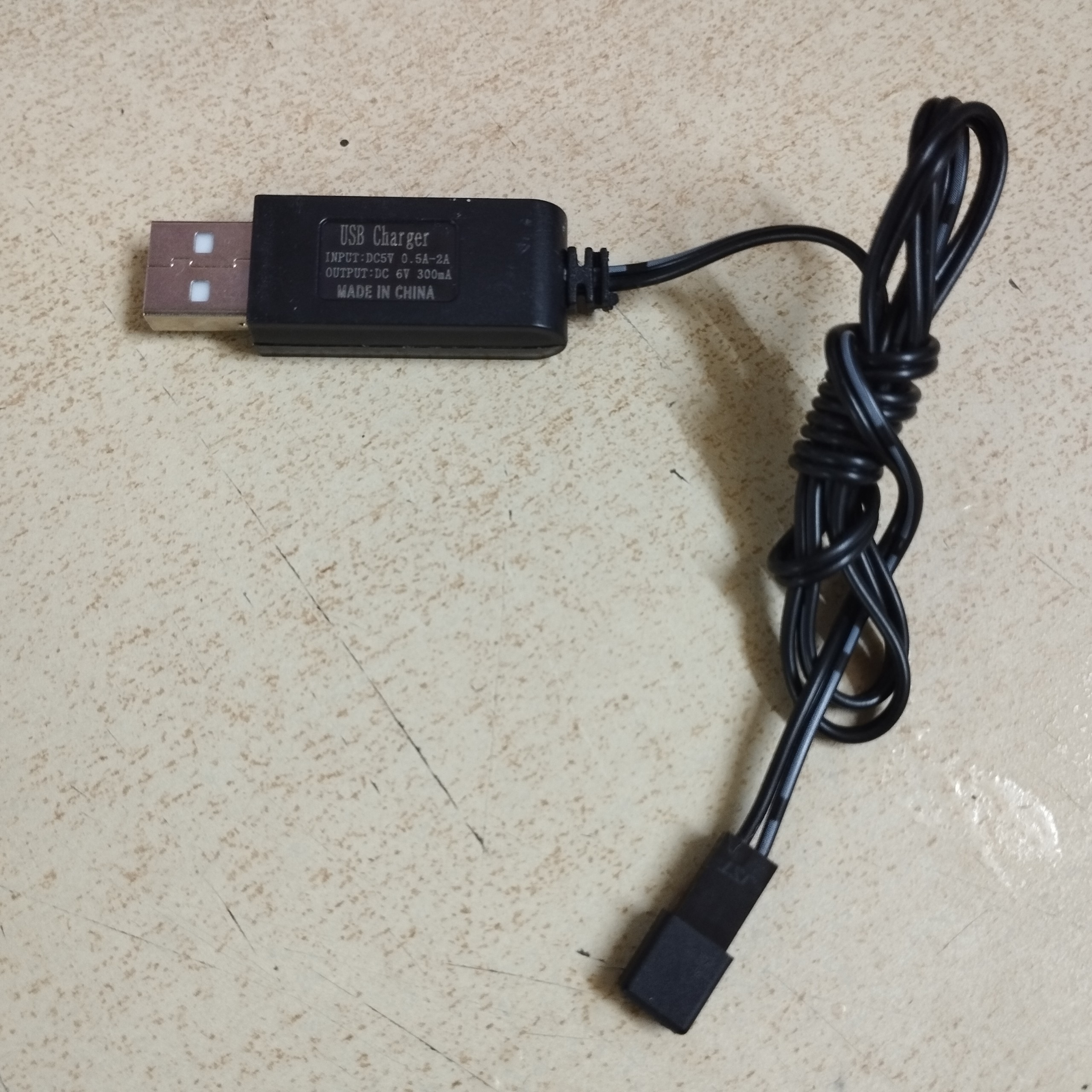 Dây cáp sạc pin 6V dung lượng 300mA chân cắm JST có thể sạc pin 4.8V