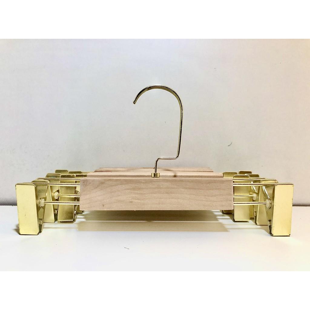Móc kẹp treo quần áo bằng gỗ mộc đầu kẹp mạ vàng người lớn,trẻ em dùng chụp ảnh,cho shop thời trang