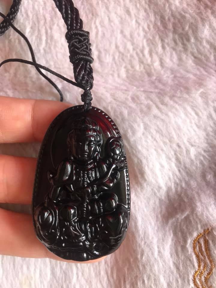 Mặt Phật Độ Mệnh PHỔ HIỀN TRÊN LƯNG VOI ĐÁ MÃ NÃO ĐEN CAO 52MM NGANG 33M NAM THÌN TỴ