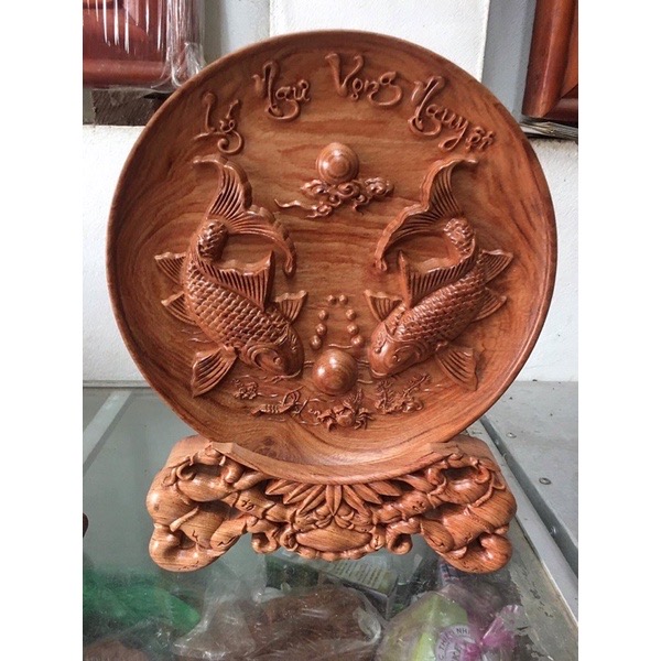 Đĩa Trang Trí Lý Ngư Vọng Nguyệt Gỗ Hương Nguyên Khối