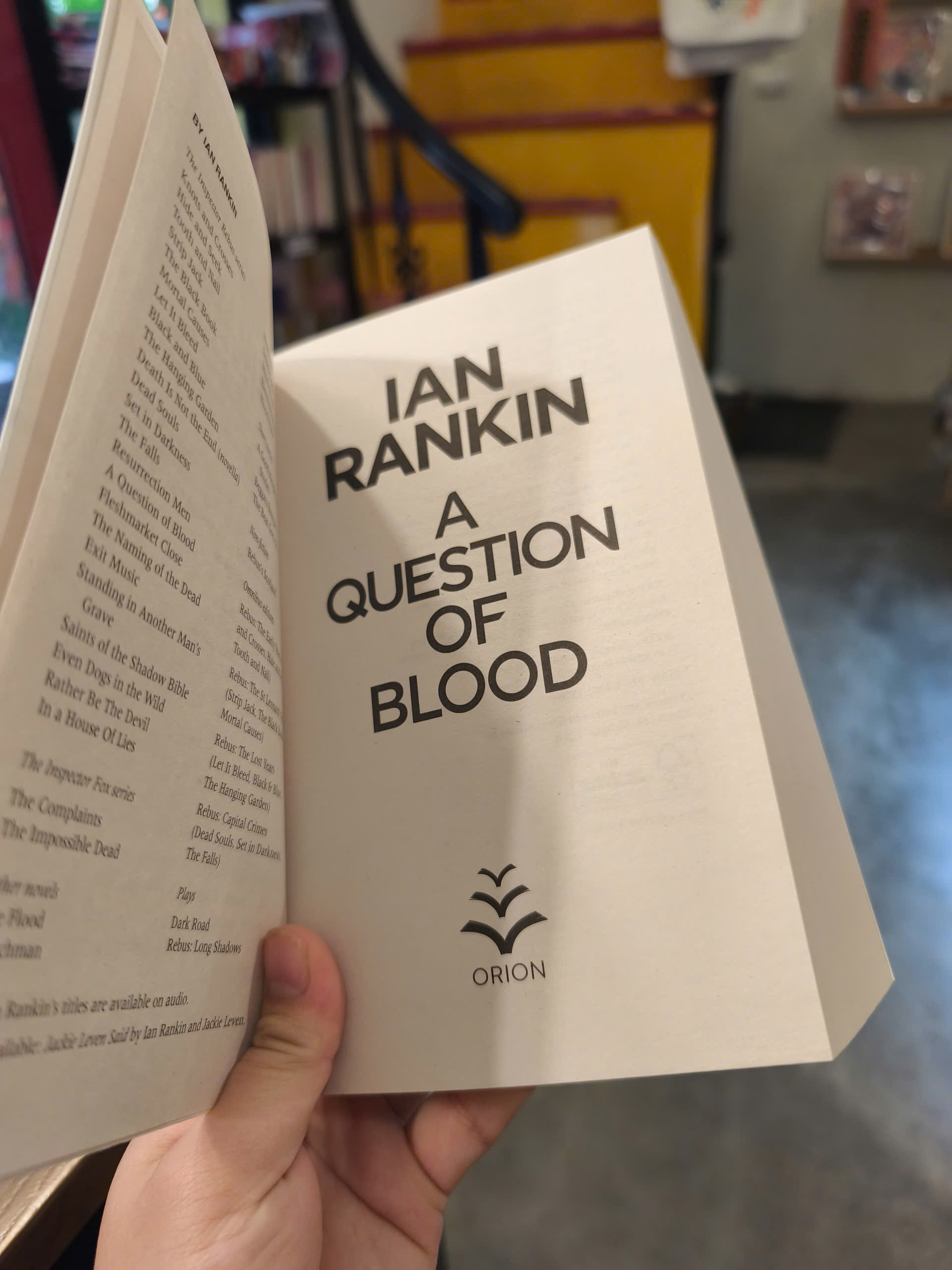 Sách - A Question of Blood by Ian Rankin | Mystery/ Crime/ Ngoại văn Nhập khẩu/ Trinh thám Tiếng Anh