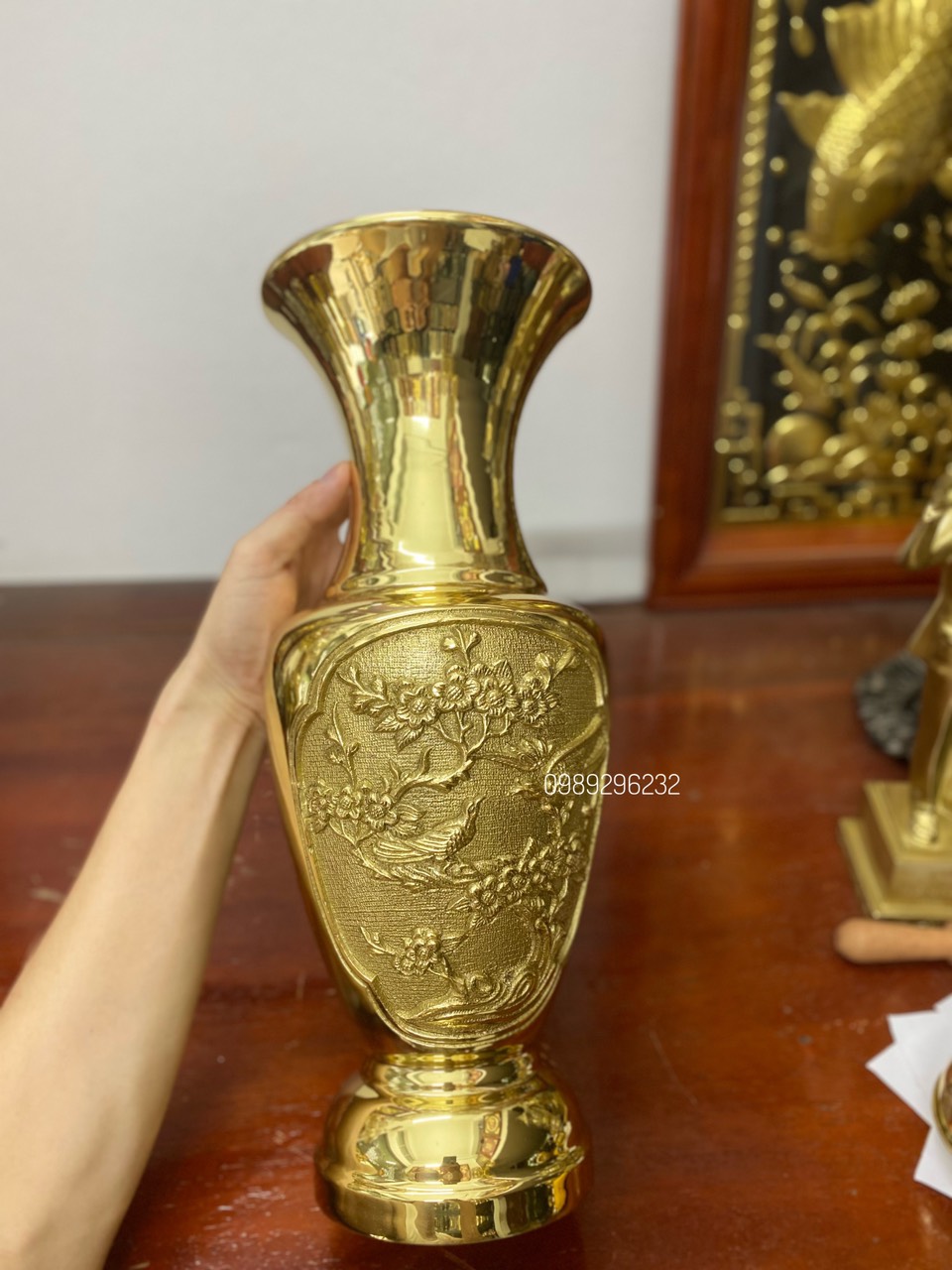 Lọ cắm hoa , lục bình bằng đồng vàng nguyên chất cao 41cm