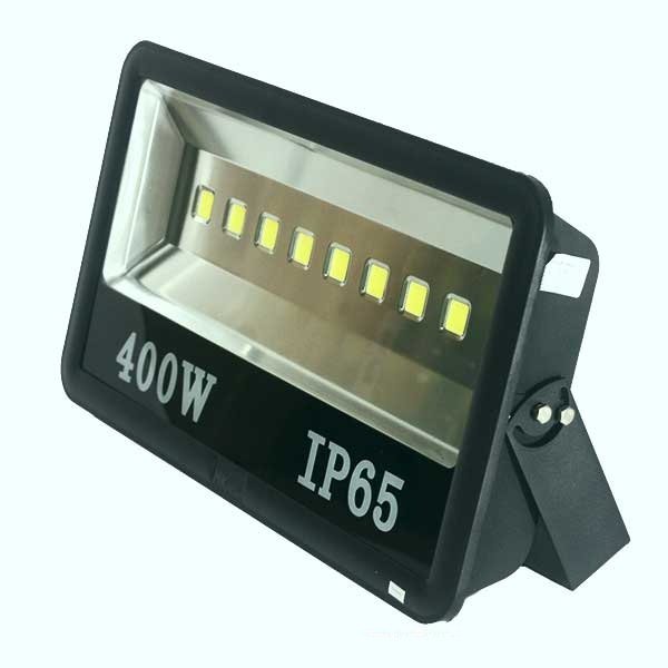 Đèn sân bóng ngoài trời HKLED tròn chóa rộng 400W - IP65