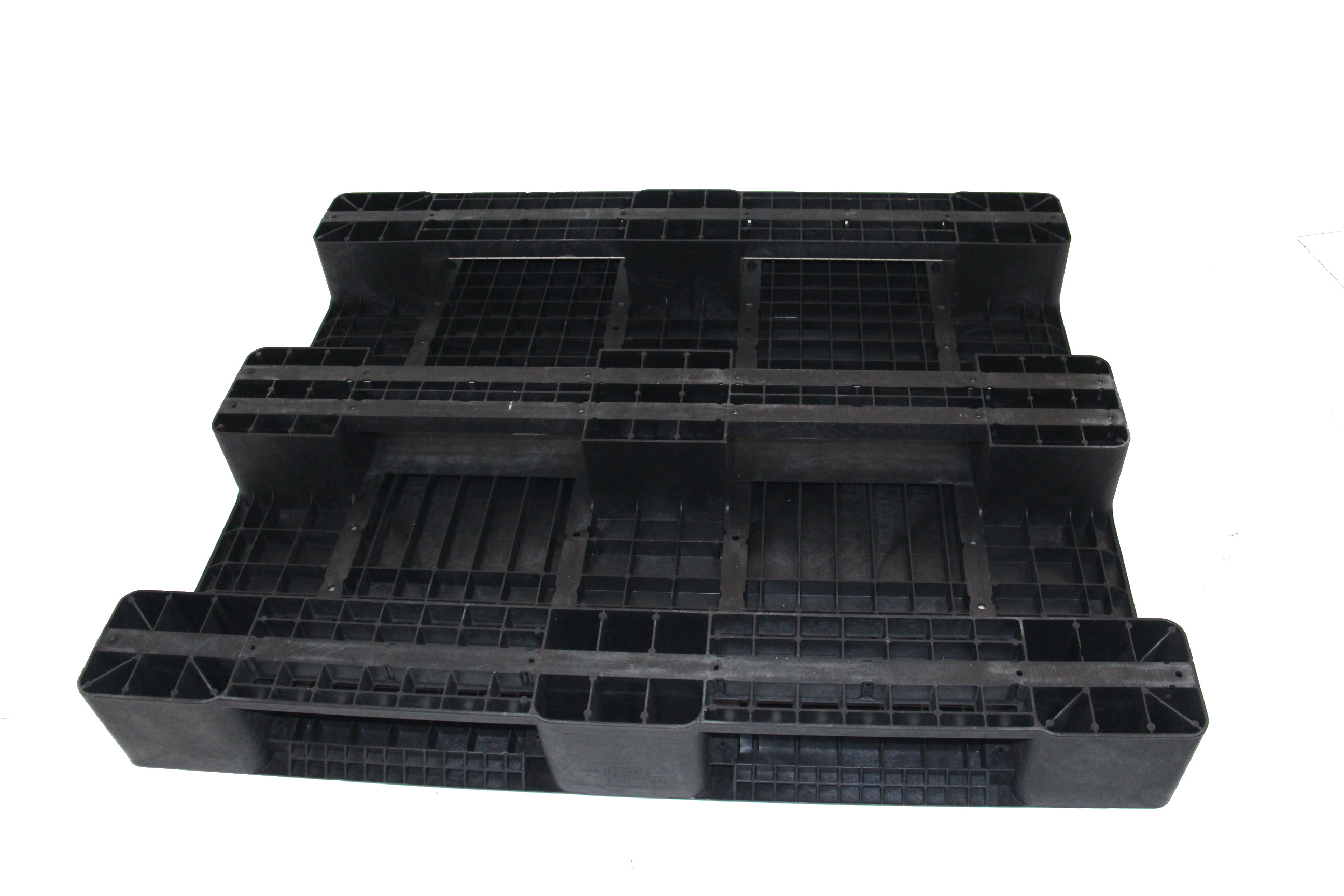 Pallet Nhựa Khôi Việt 1200x1000x150 một mặt bít màu đen
