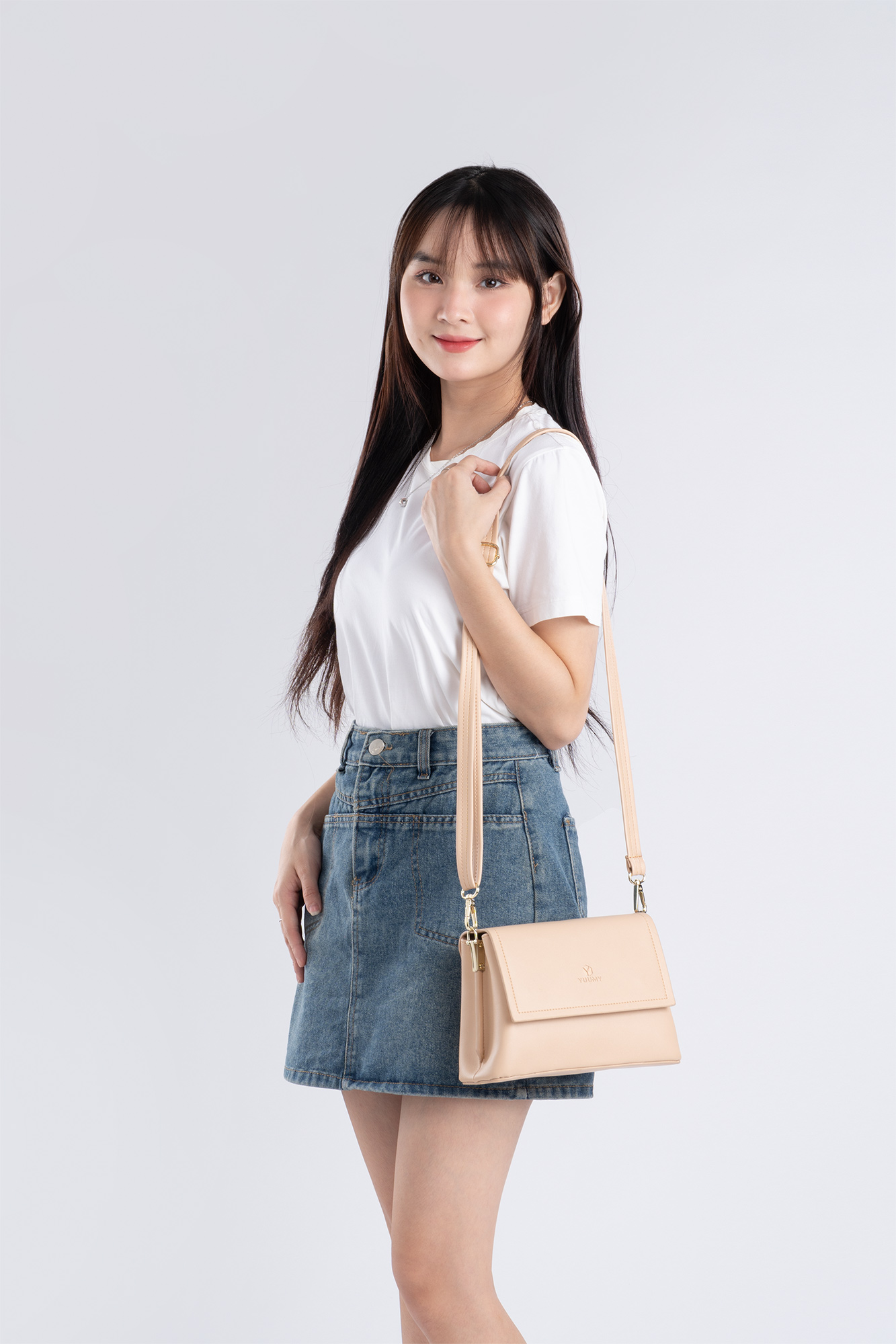 Túi Yuumy ( Thời trang nữ đi chơi size 20 - Túi đeo chéo da Seasand YN195 )