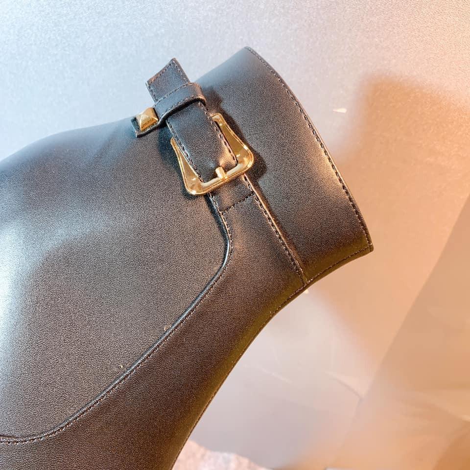Boots thời trang nữ cổ cao, da lì cao cấp ROSATA RO288 7p gót nhọn - đen, trắng - HÀNG VIỆT NAM CHẤT LƯỢNG QUỐC TẾ