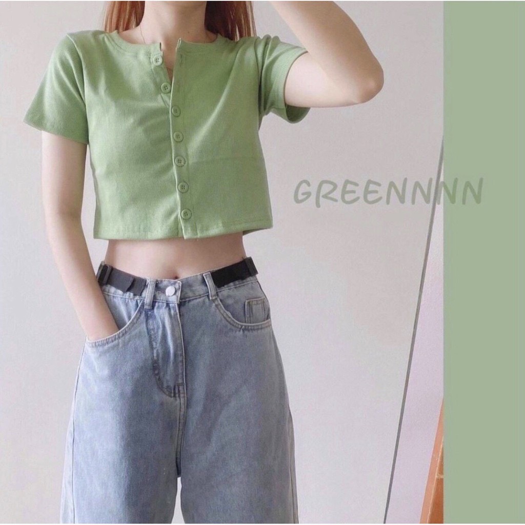 áo thun nữ croptop cổ tròn cộc tay phối khuy xinh xắn