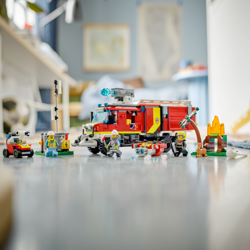 Đồ Chơi Lắp Ráp LEGO City Xe Cứu Hỏa Chuyên Dụng 60374