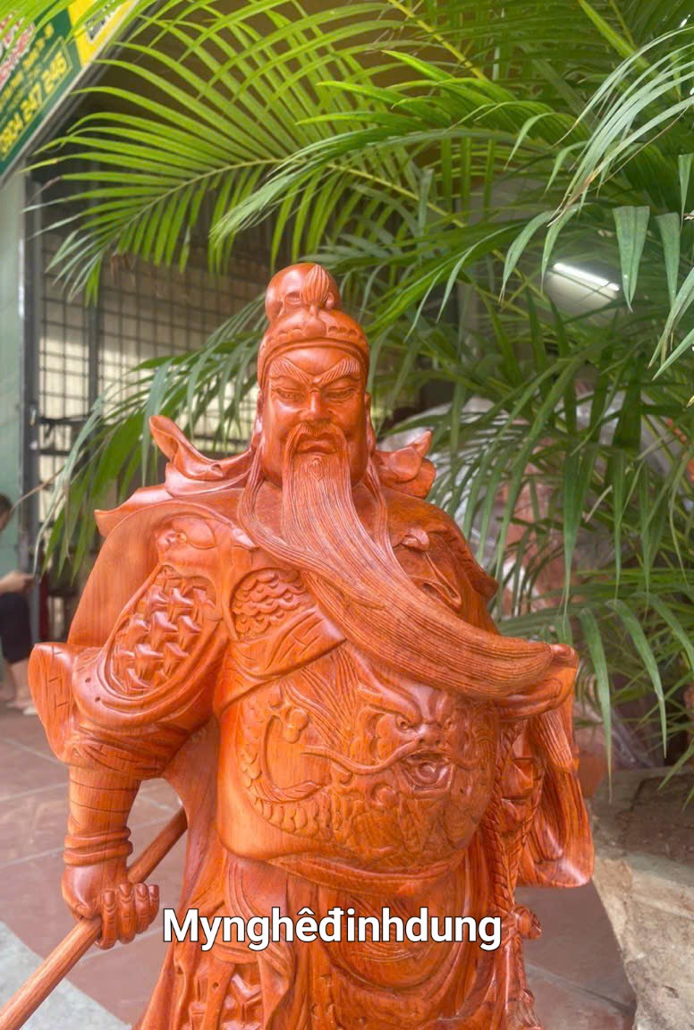 TƯỢNG QUAN CÔNG TRẤN ẢI BẰNG GỖ HƯƠNG ĐÁ KT 80×31×20CM