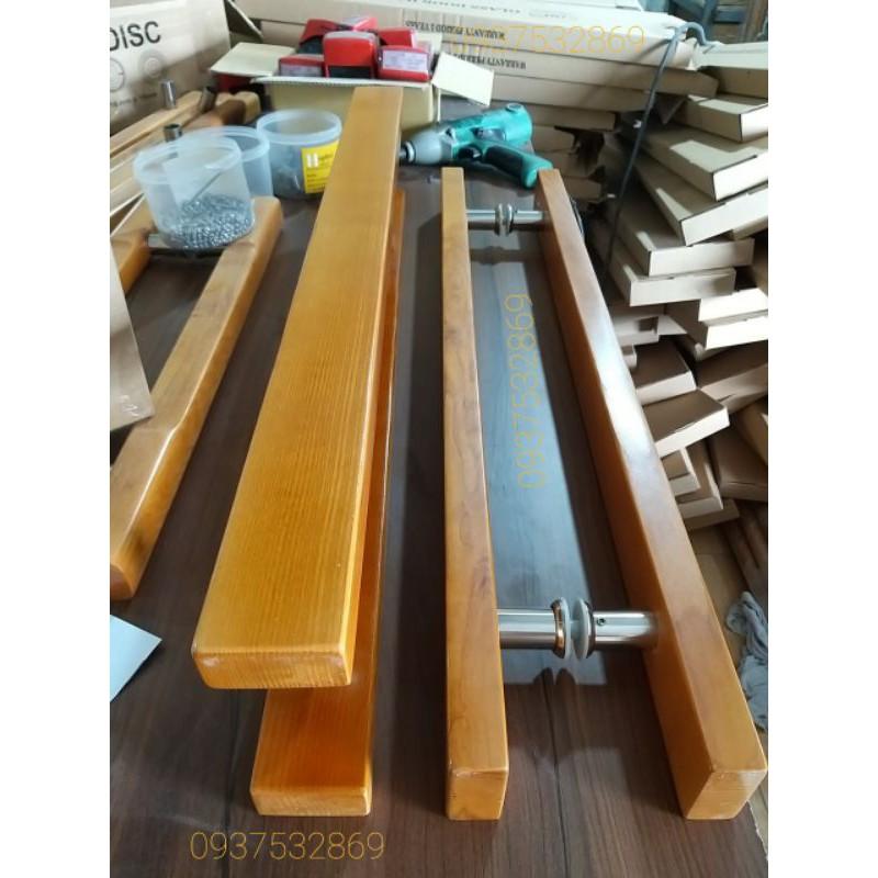 Tay nắm gỗ cửa kính(gỗ sồi Nga, bản 45 vuông dài 1m2)