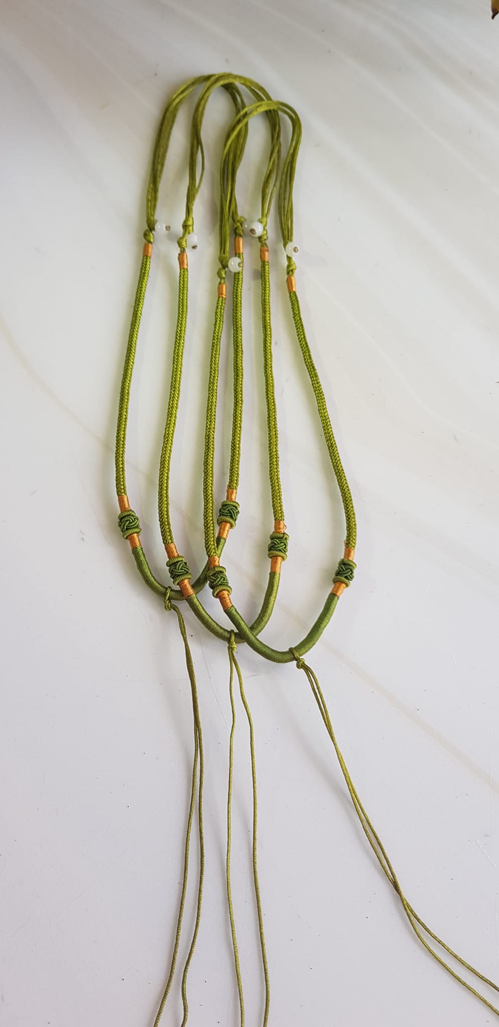Sợi Dây Đeo cổ mới Xanh Lá Kiểu dạng rút đẹp Size 3mm x dài trồng cổ Anh Chị tự chỉnh theo ý 23cm - 30cm Phối với mặt Phật, mặt dây chuyền nam nữ đeo được hết rẻ đẹp ạ