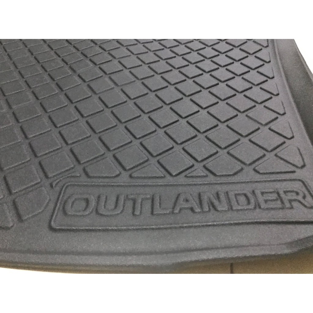 Lót cốp xe Outlander 2016 - 2021 - 2022 chất liệu nhựa dẻo TPO cao cấp 