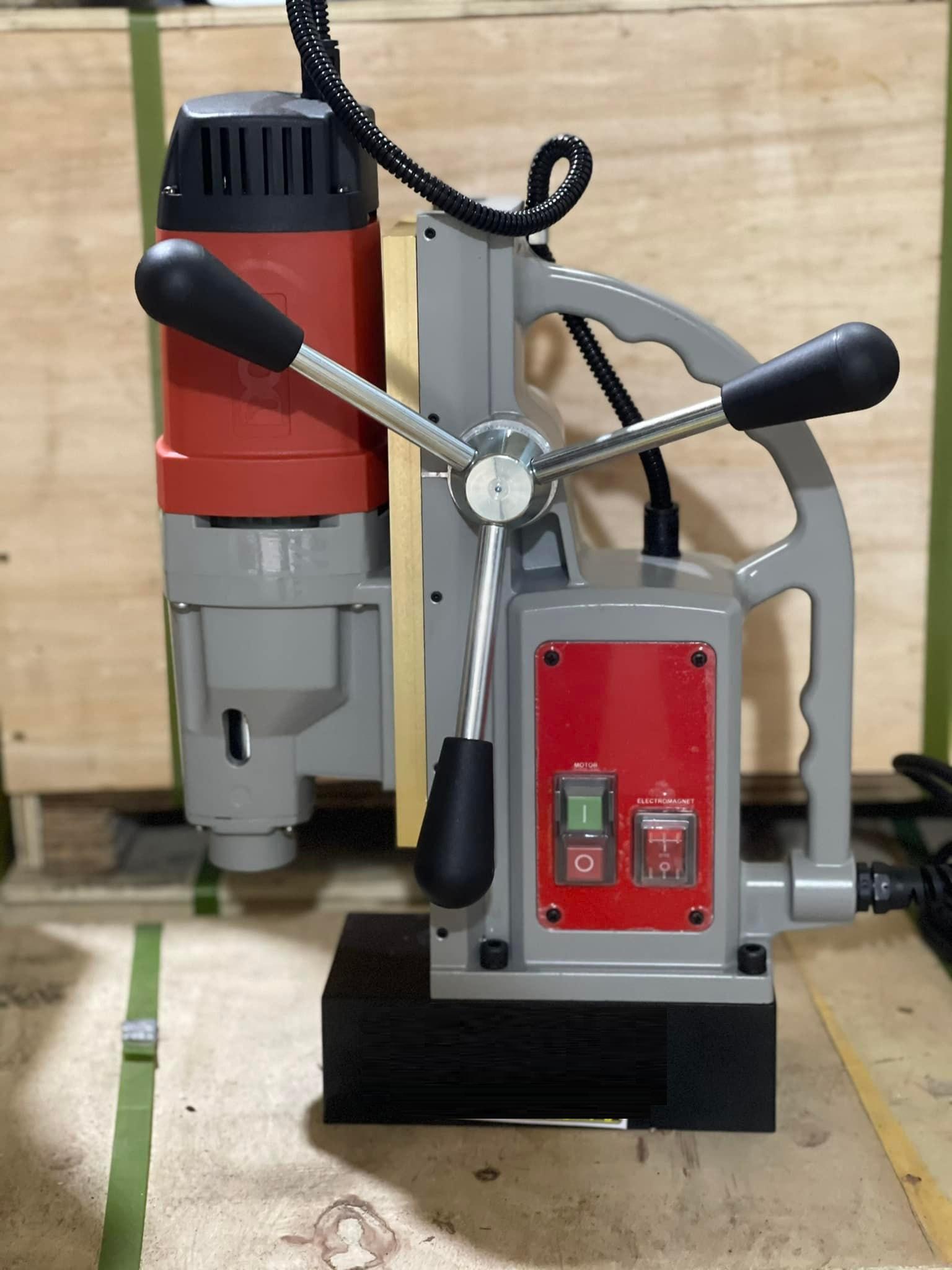 MÁY KHOAN TỪ 1500W DCK KJC23 - HÀNG CHÍNH HÃNG