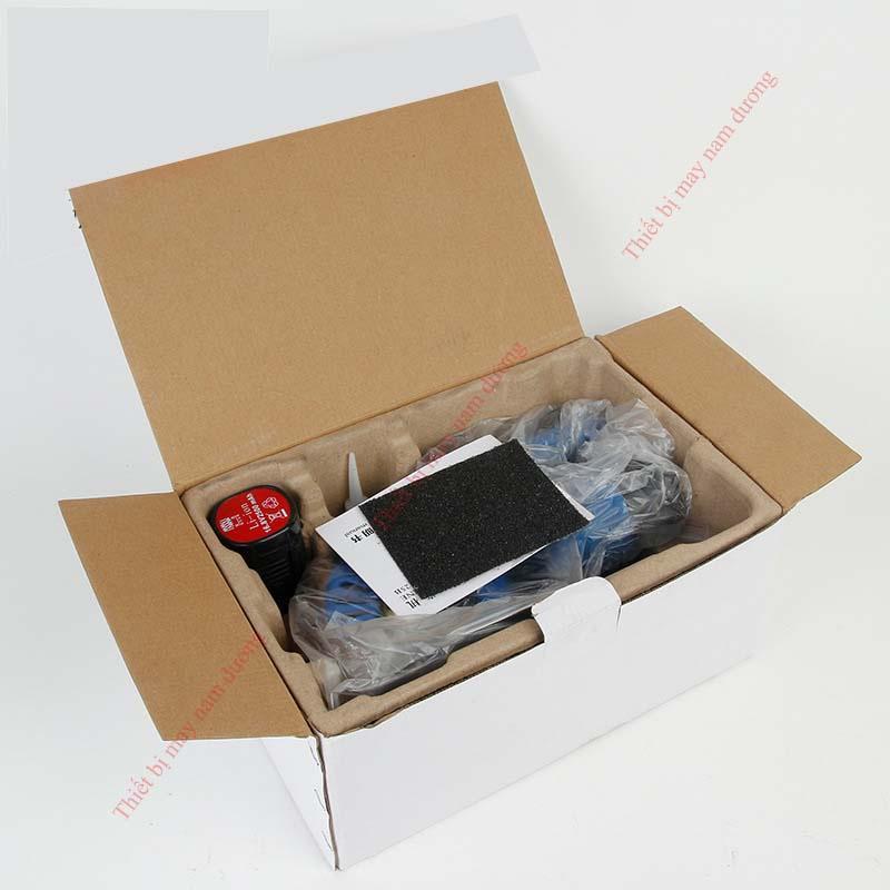 Pin máy cắt vải cầm tay chạy pin RCS nhỏ gọn tiện lợi