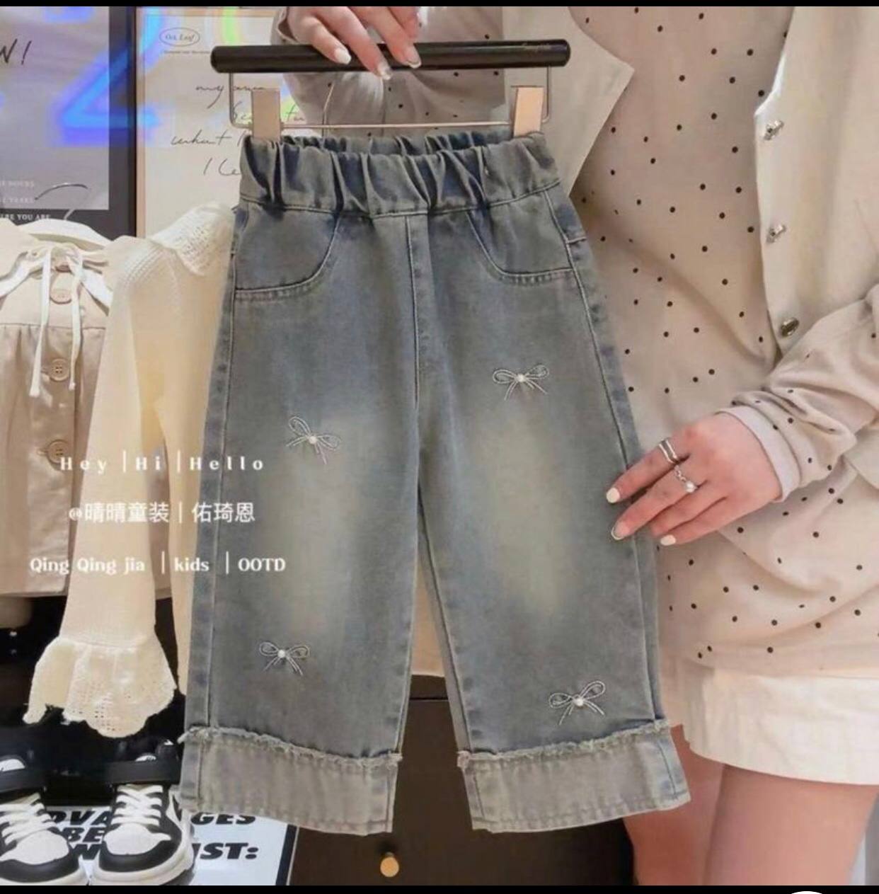Quần jeans suông bé gái thêu nơ, phối gấu NeSa shop, chất vải mềm, mịn, mát, Quần bò bé gái thời trang từ 12-31kg