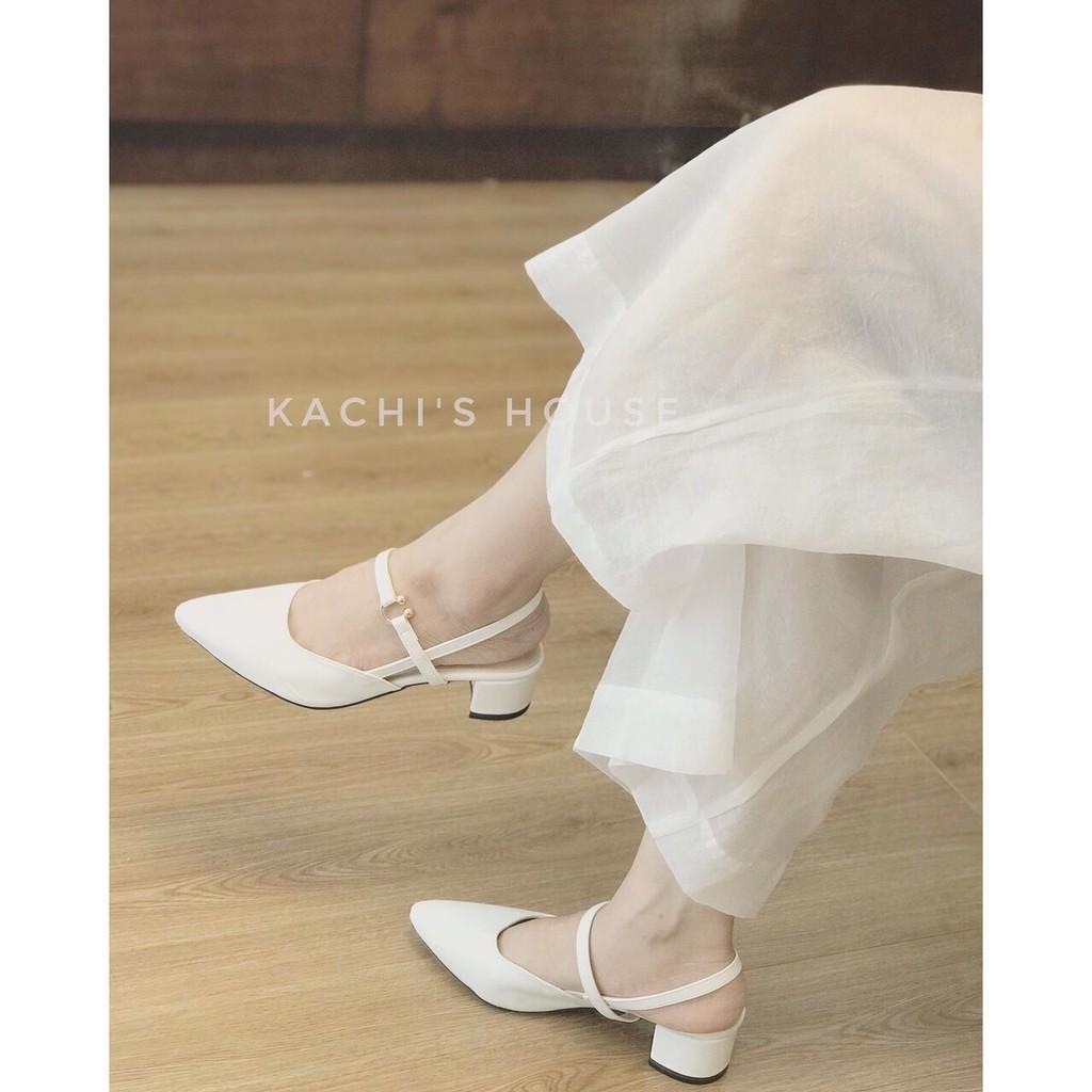 Giày sandal bít mũi phong cách hàn quốc
