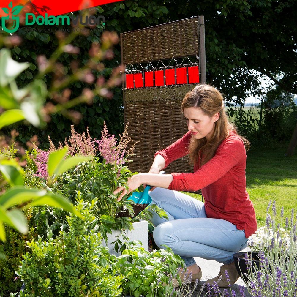 Xẻng trồng cây lưỡi rộng 12cm Gardena 08953-20