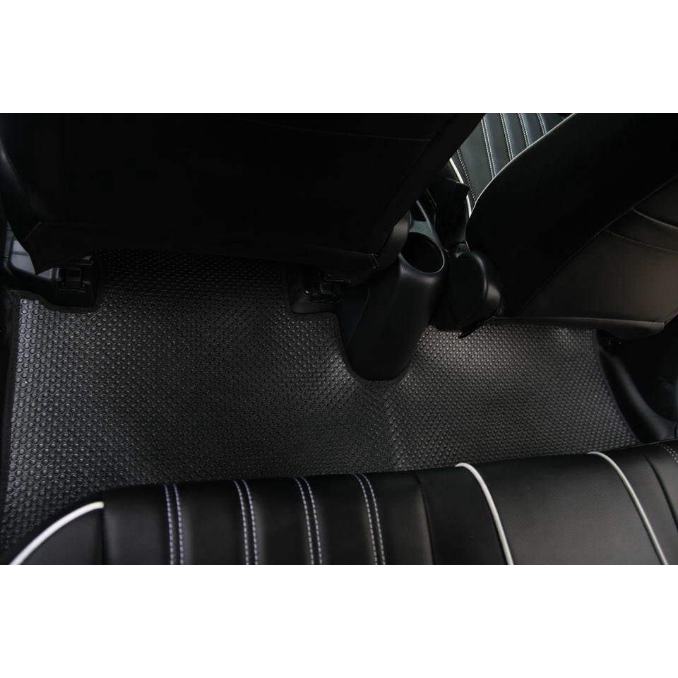 Thảm lót sàn ô tô KATA cho xe Toyota Yaris - Khít với sàn xe, Chống trơn, Không mùi, Không ẩm mốc