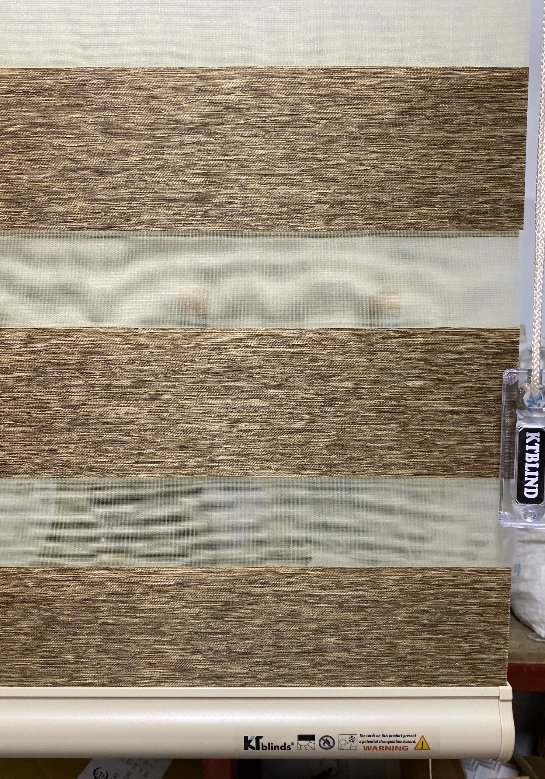 RÈM CẦU VỒNG Z06 NGNAG 1M1 CAO 1M3