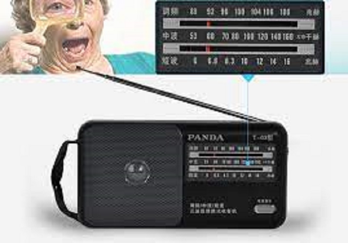 ĐÀI RADIO 2 PIN ĐẠI  3 BĂNG TẦN NỘI ĐỊA CHINA PANDA T-03