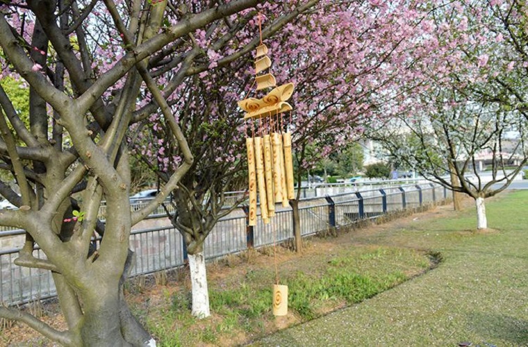 Chuông gió tre nứa ý nghĩa thuận buồm xuôi gió