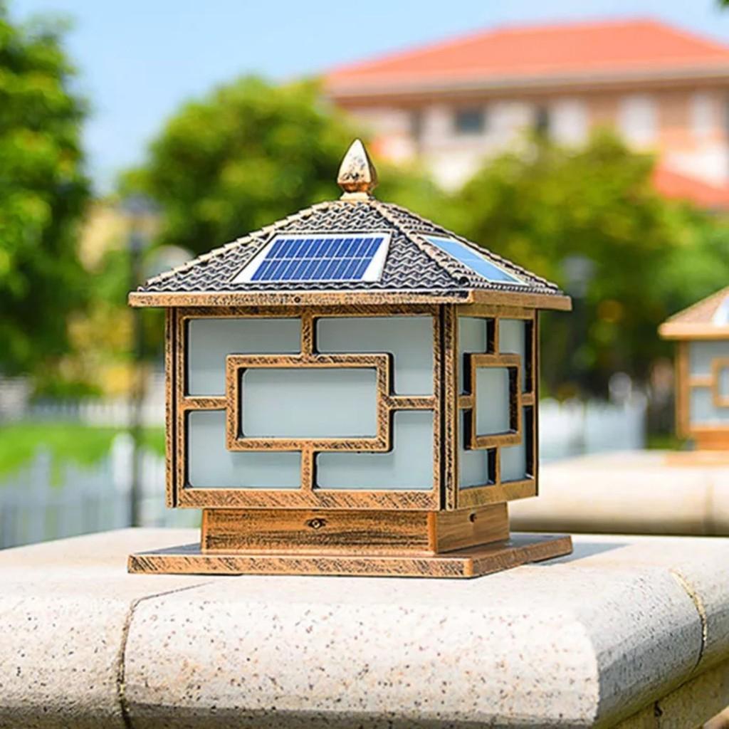 Đèn Trụ Cổng Năng Lượng Mặt Trời, Kết Hợp Dùng Điện 220V Chống Nước Cao Cấp Kích thước 30x30