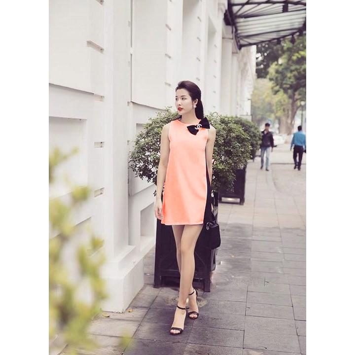 Đầm Suông Phối 2 Màu Đính Nơ Cổ