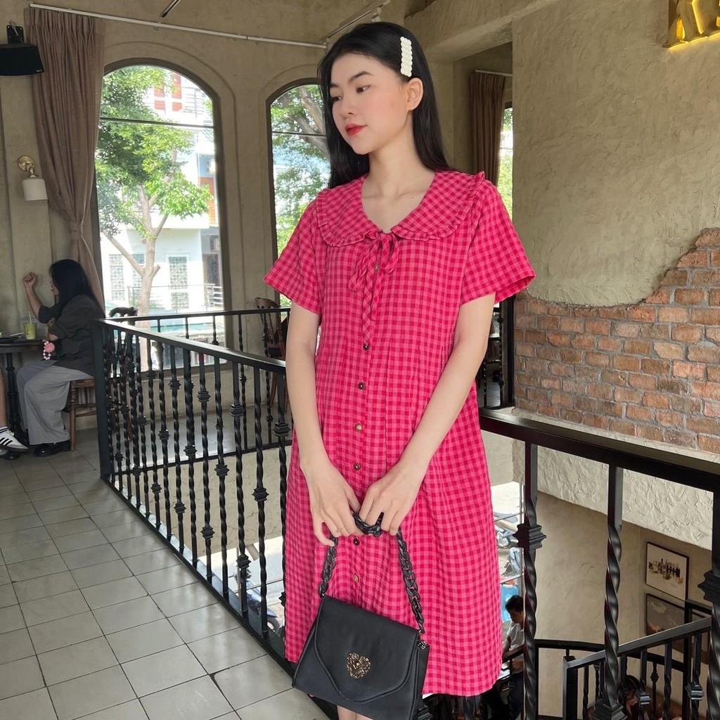 Đầm bầu karo cổ bèo thắt nơ dáng suông dễ thương, trẻ trung, năng động - Nâu