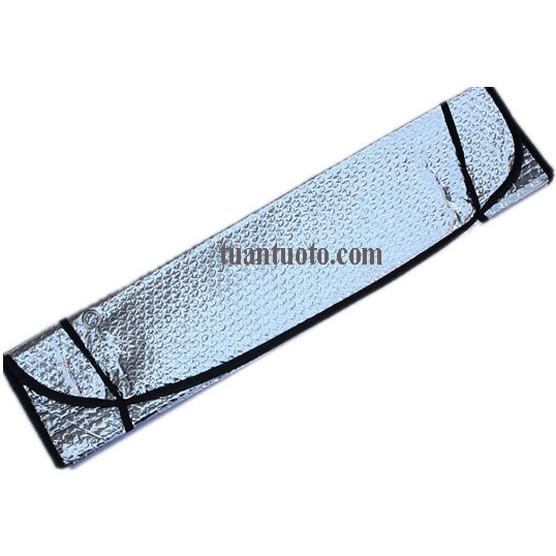Tấm xốp che nắng bên trong kính lái ô tô