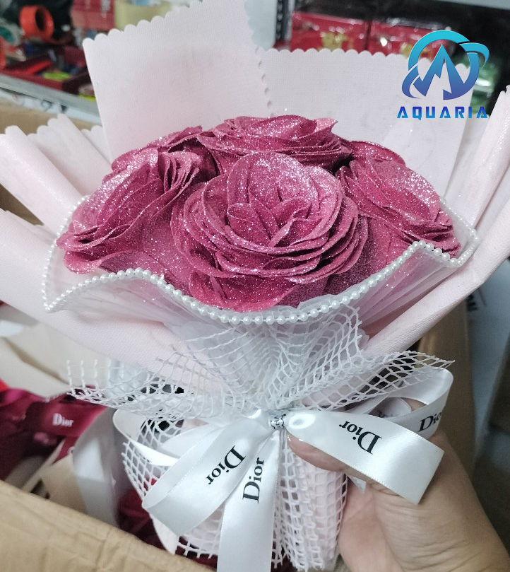 Bó Hoa Hồng Nhũ Kim Tuyến Lấp Lánh 7 Bông Quà Tặng Người Thương Dịp Valentine, 8/3, 20/10... (Kèm Túi Xách)