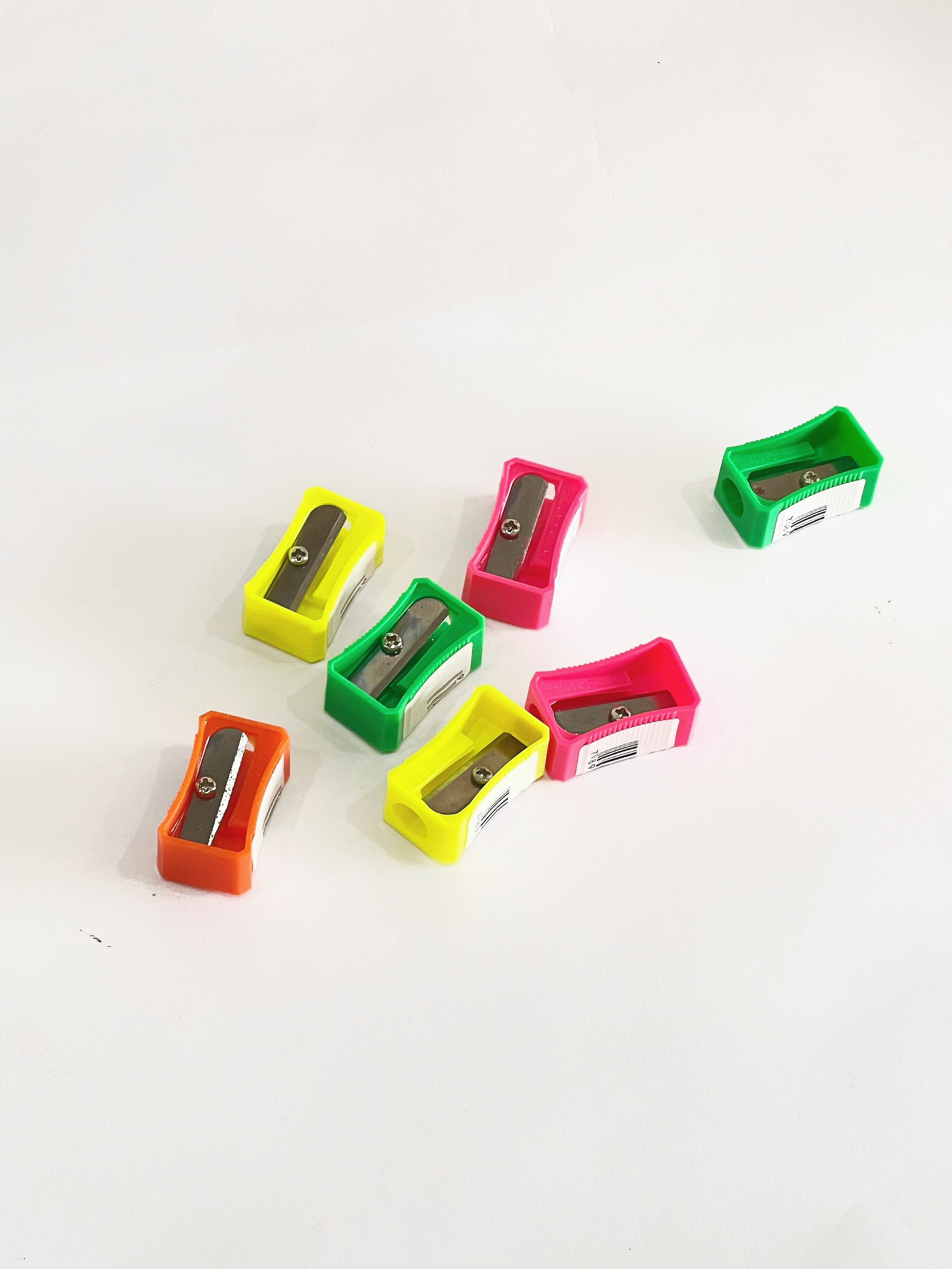 Đồ chuốt bút chì 100 LV - Gọt bút chì - Nhiều màu - Nhỏ gọn dễ thương