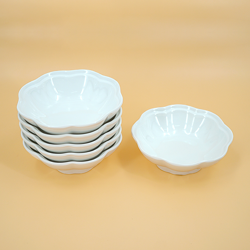 Bộ 6 chén melamine trắng miệng hình bông hoa