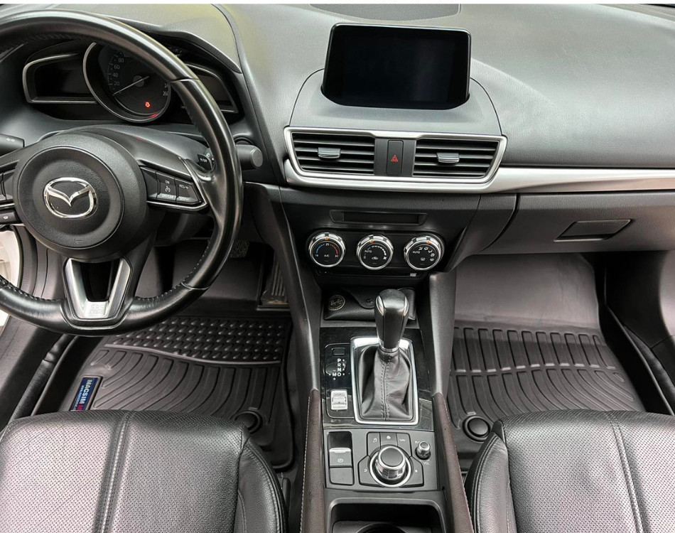 Thảm lót sàn xe ô tô Mazda 3 2020-2023 Nhãn hiệu Macsim chất liệu nhựa TPE cao cấp màu đen