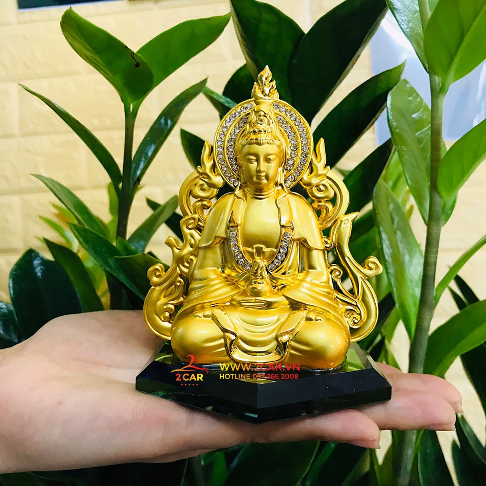 Tượng Quan Thế Âm đế kính đặt xe hơi rất đẹp và phong thủy