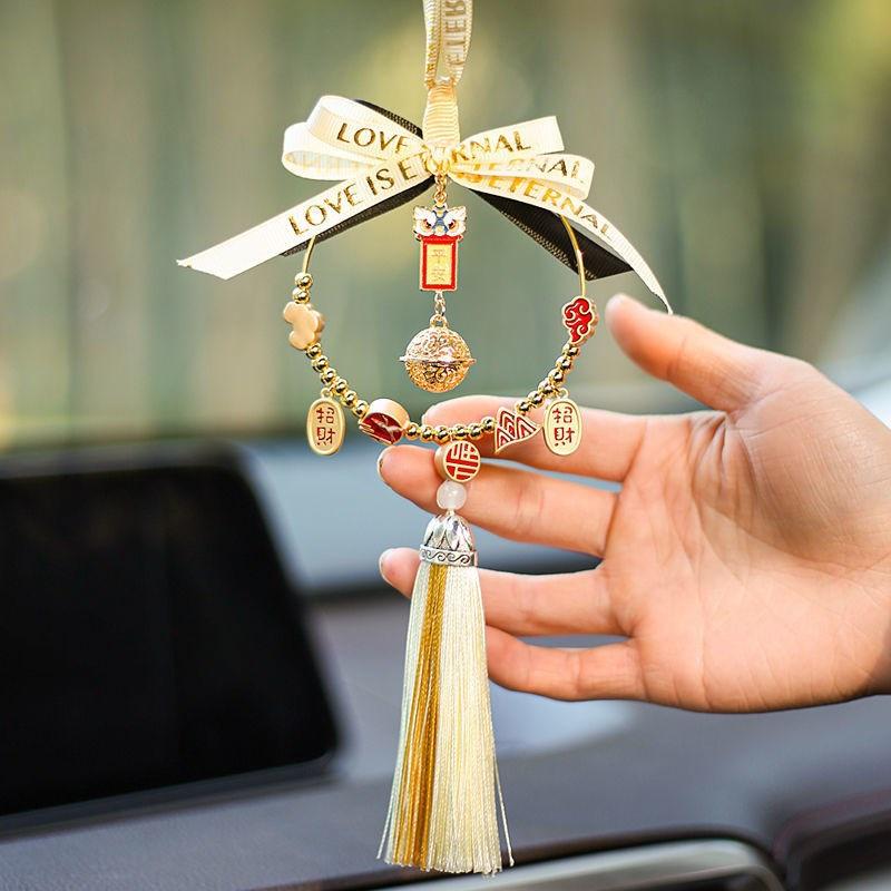 Dây Nơ Treo Trang Trí Gương Chiếu Hậu Xe Hơi Độc Đáo Xinh Xắn