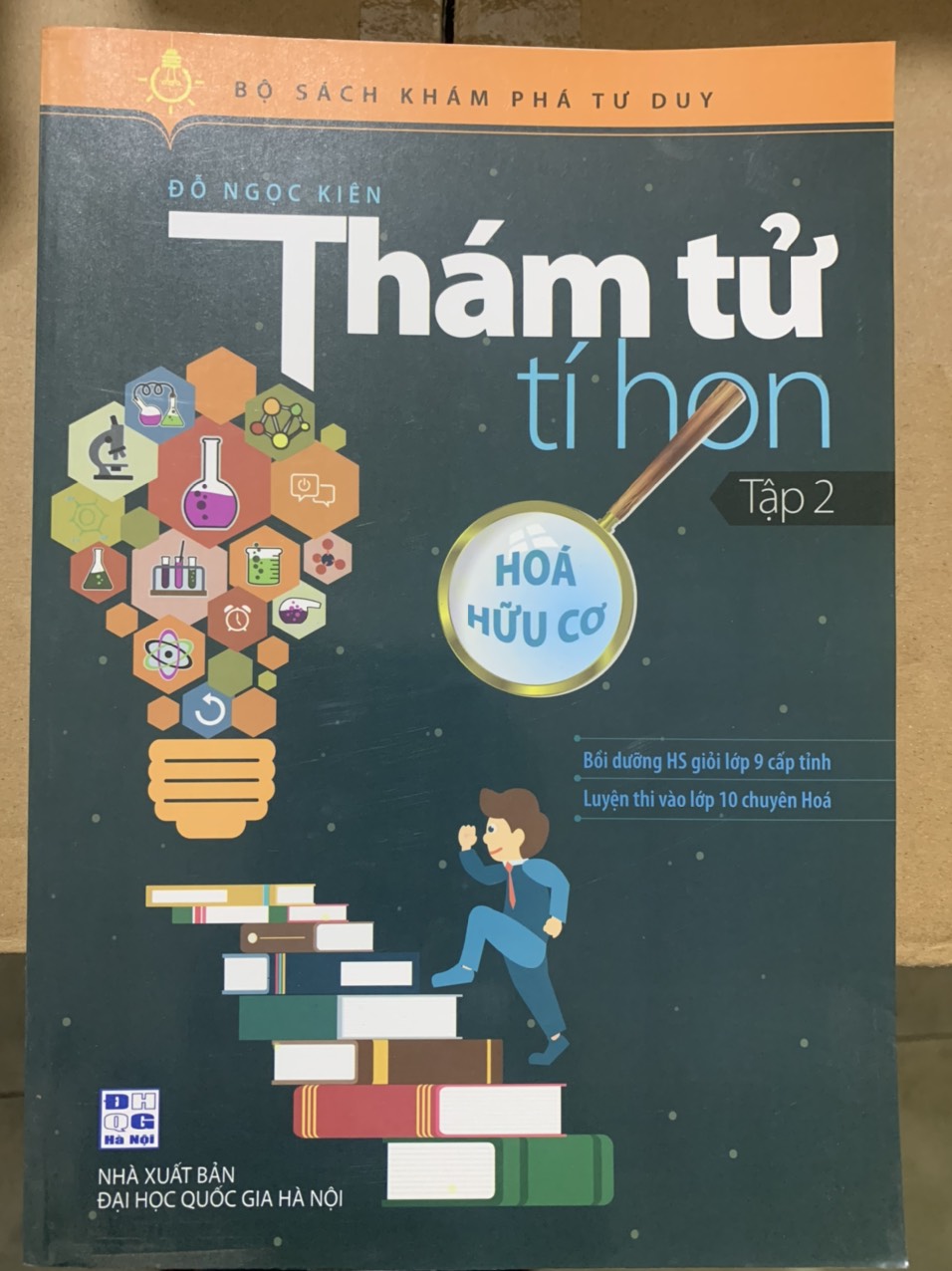 Thám tử tí hon Hoá hữu cơ Tập 2