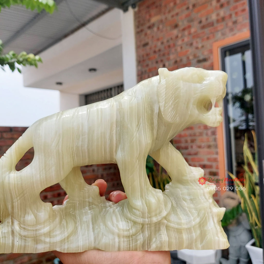 Tượng cọp đá ngọc Pakistan phong thủy dài 20cm