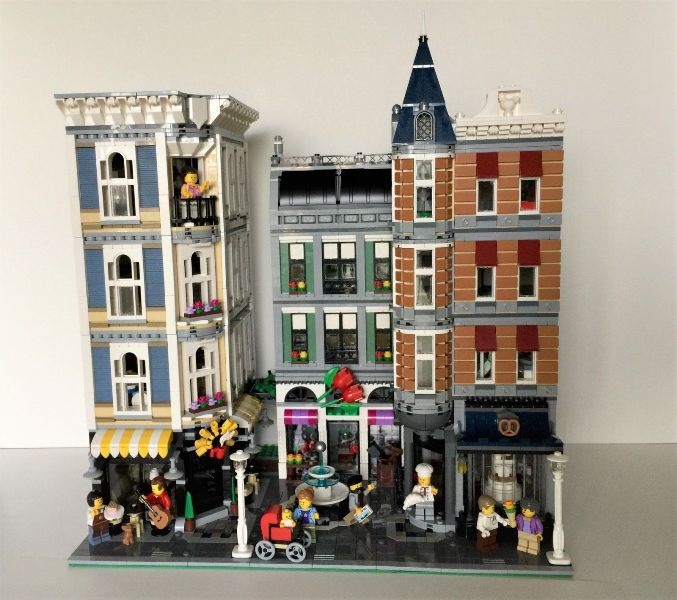 LEGO - 10255 - Quảng Trường Thành Phố 4002 Chi Tiết