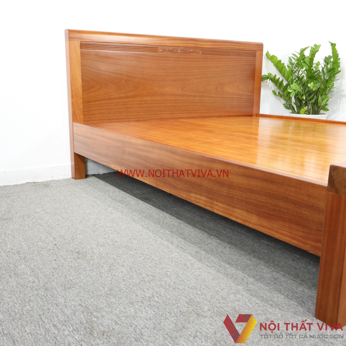 Giường Ngủ Gỗ Xoan Đào Tự Nhiên Vạt Phản Sang Trọng Hiện Đại
